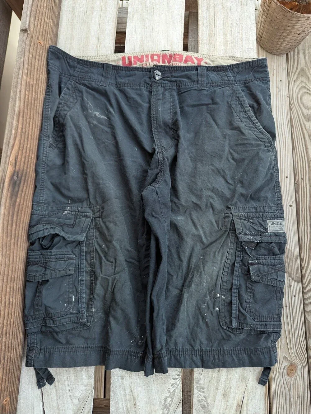 Unionbay 36 Y2K Black Distressed Paint Splatter Cargo Shorts Workwear 14 inseam